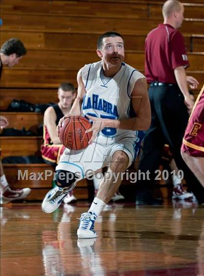 Thumbnail 2 in La Habra vs. Esperanza (Orange Holiday Classic) photogallery.