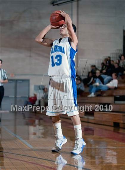 Thumbnail 2 in La Habra vs. Esperanza (Orange Holiday Classic) photogallery.