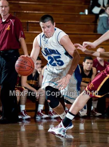 Thumbnail 3 in La Habra vs. Esperanza (Orange Holiday Classic) photogallery.