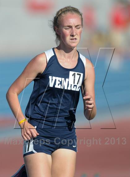 Thumbnail 1 in CIF State Track and Field Championships (Day 1 - Girls 1600m)  photogallery.