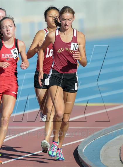 Thumbnail 2 in CIF State Track and Field Championships (Day 1 - Girls 1600m)  photogallery.