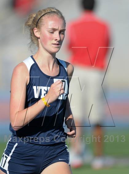 Thumbnail 3 in CIF State Track and Field Championships (Day 1 - Girls 1600m)  photogallery.