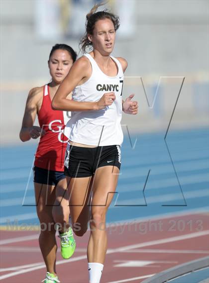 Thumbnail 2 in CIF State Track and Field Championships (Day 1 - Girls 1600m)  photogallery.