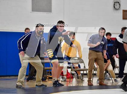 Thumbnail 1 in Toms River East @ Toms River North photogallery.