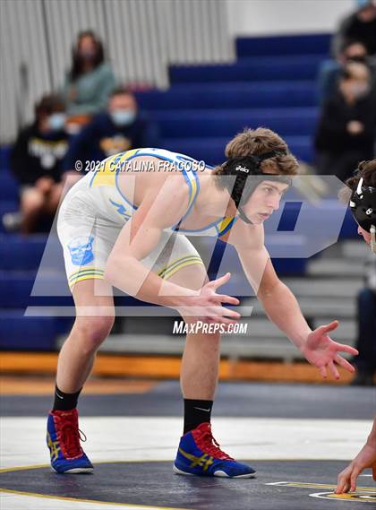 Thumbnail 2 in Toms River East @ Toms River North photogallery.