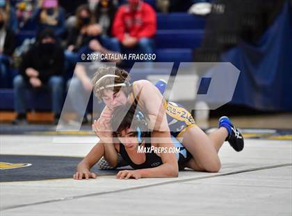 Thumbnail 1 in Toms River East @ Toms River North photogallery.