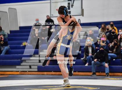 Thumbnail 3 in Toms River East @ Toms River North photogallery.