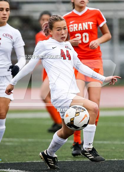 Thumbnail 3 in Grant vs. Cleveland (CIF LACS Playoffs) photogallery.