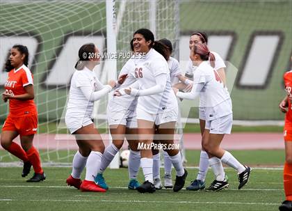Thumbnail 2 in Grant vs. Cleveland (CIF LACS Playoffs) photogallery.