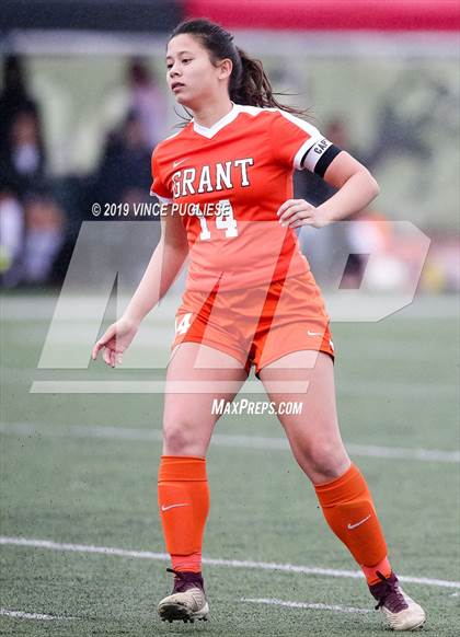 Thumbnail 2 in Grant vs. Cleveland (CIF LACS Playoffs) photogallery.