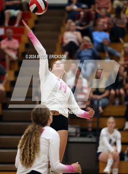Thumbnail 3 in Vista Murrieta @ Murrieta Valley photogallery.