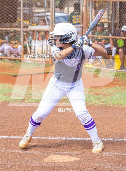 Thumbnail 2 in Leilehua vs Pearl City photogallery.