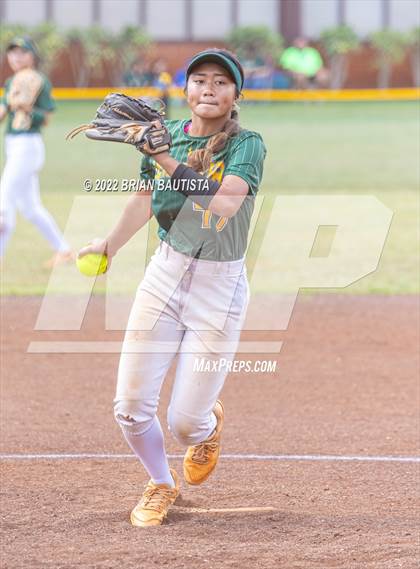 Thumbnail 2 in Leilehua vs Pearl City photogallery.
