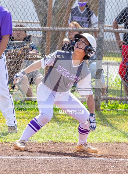 Thumbnail 1 in Leilehua vs Pearl City photogallery.