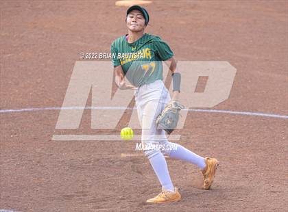 Thumbnail 3 in Leilehua vs Pearl City photogallery.