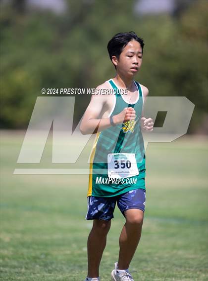 Thumbnail 2 in Moorpark Invitational (Freshman) photogallery.