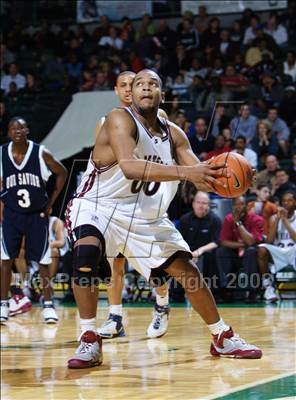 Thumbnail 1 in St. Benedict’s Prep vs Our Savior New American (Prime Time Shootout) photogallery.