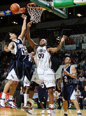 Thumbnail 3 in St. Benedict’s Prep vs Our Savior New American (Prime Time Shootout) photogallery.