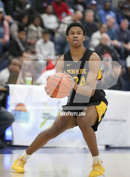 Thumbnail 2 in Montverde Academy vs. Archbishop Carroll (Metro Classic) photogallery.