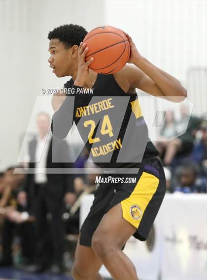 Thumbnail 1 in Montverde Academy vs. Archbishop Carroll (Metro Classic) photogallery.