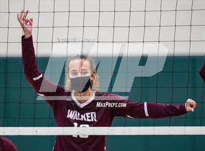 Thumbnail 1 in Walker vs. Harrison photogallery.