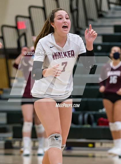 Thumbnail 2 in Walker vs. Harrison photogallery.