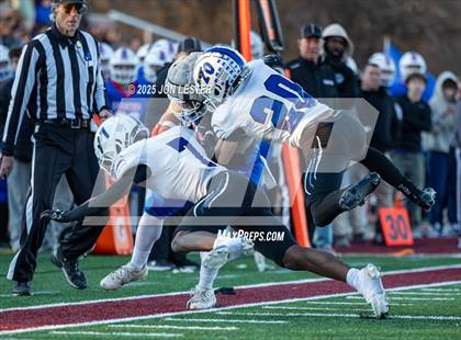 Thumbnail 1 in Middletown vs. Saratoga Springs (NYSPHSAA Class AA Regional) photogallery.
