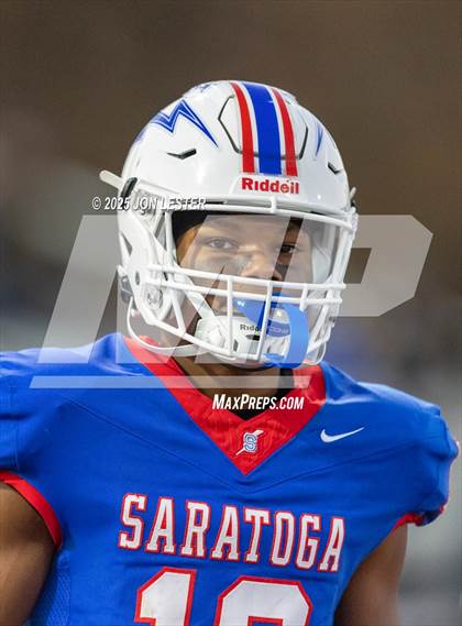 Thumbnail 2 in Middletown vs. Saratoga Springs (NYSPHSAA Class AA Regional) photogallery.