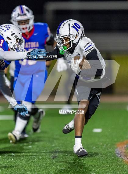 Thumbnail 1 in Middletown vs. Saratoga Springs (NYSPHSAA Class AA Regional) photogallery.