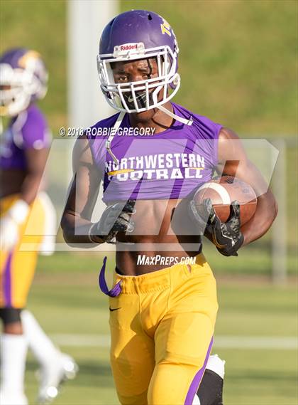 Thumbnail 1 in Northwestern @ Byrnes photogallery.
