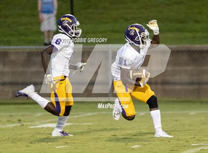 Thumbnail 1 in Northwestern @ Byrnes photogallery.