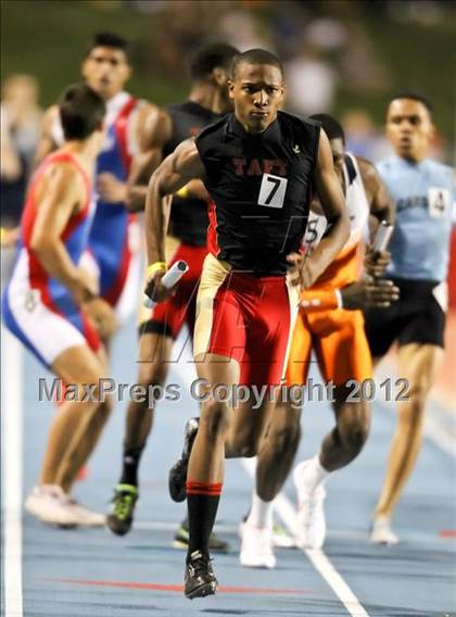 Thumbnail 3 in CIF State Track & Field Championships (Boys Preliminary Track Events) photogallery.