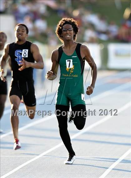 Thumbnail 1 in CIF State Track & Field Championships (Boys Preliminary Track Events) photogallery.