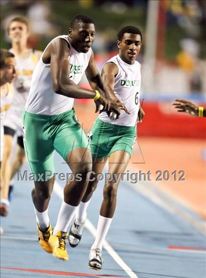 Thumbnail 3 in CIF State Track & Field Championships (Boys Preliminary Track Events) photogallery.