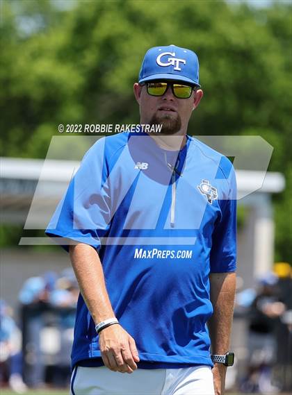 Thumbnail 3 in Harmony vs. Gunter (UIL 3A Region II Regional Semifinal) photogallery.