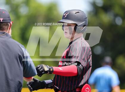 Thumbnail 1 in Harmony vs. Gunter (UIL 3A Region II Regional Semifinal) photogallery.