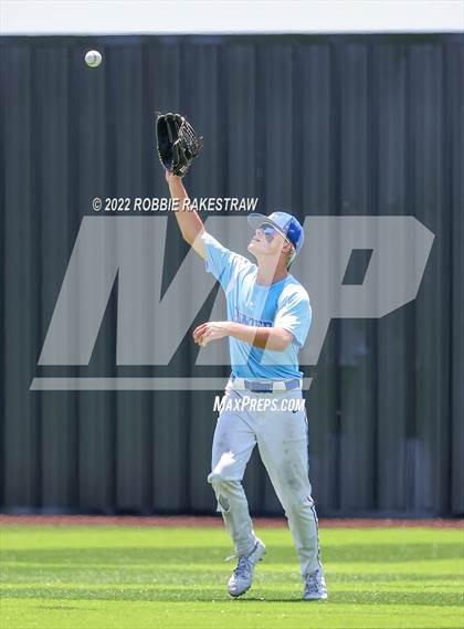 Thumbnail 3 in Harmony vs. Gunter (UIL 3A Region II Regional Semifinal) photogallery.