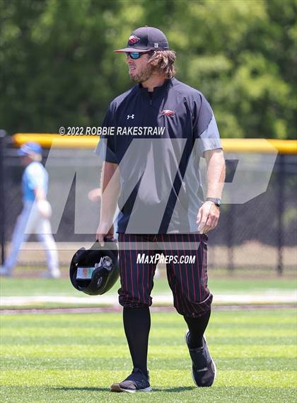 Thumbnail 1 in Harmony vs. Gunter (UIL 3A Region II Regional Semifinal) photogallery.
