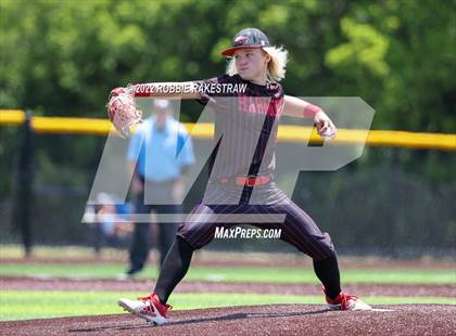 Thumbnail 3 in Harmony vs. Gunter (UIL 3A Region II Regional Semifinal) photogallery.