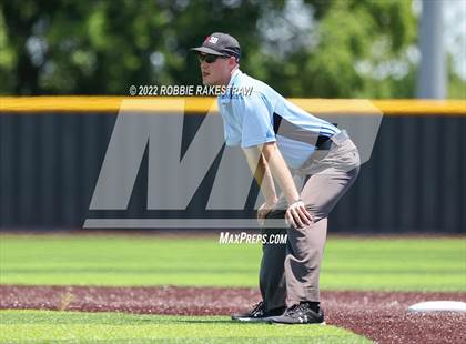 Thumbnail 2 in Harmony vs. Gunter (UIL 3A Region II Regional Semifinal) photogallery.