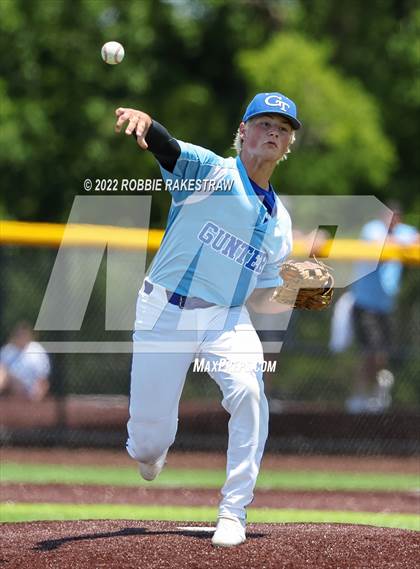 Thumbnail 3 in Harmony vs. Gunter (UIL 3A Region II Regional Semifinal) photogallery.