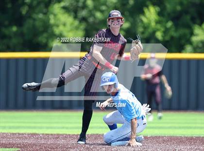 Thumbnail 1 in Harmony vs. Gunter (UIL 3A Region II Regional Semifinal) photogallery.