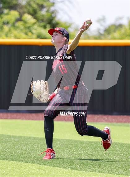 Thumbnail 2 in Harmony vs. Gunter (UIL 3A Region II Regional Semifinal) photogallery.