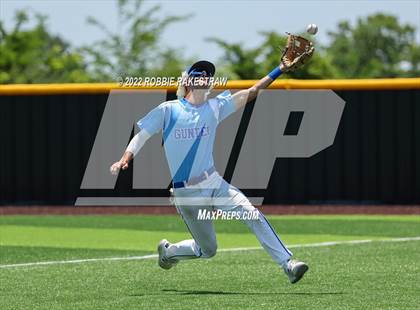 Thumbnail 2 in Harmony vs. Gunter (UIL 3A Region II Regional Semifinal) photogallery.