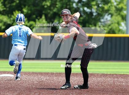 Thumbnail 2 in Harmony vs. Gunter (UIL 3A Region II Regional Semifinal) photogallery.