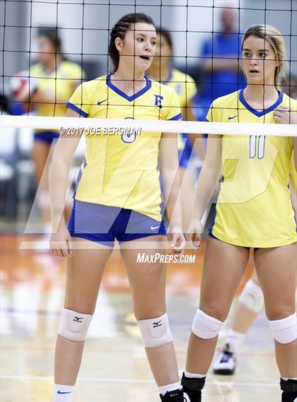 Thumbnail 2 in Bakersfield Christian vs. Exeter (CIF CS D2 Final) photogallery.