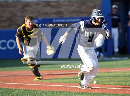 Thumbnail 2 in Blue Valley vs. Manhattan (KSHSAA 6A Final) photogallery.