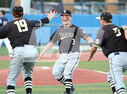 Thumbnail 1 in Blue Valley vs. Manhattan (KSHSAA 6A Final) photogallery.