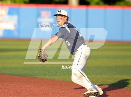 Thumbnail 2 in Blue Valley vs. Manhattan (KSHSAA 6A Final) photogallery.