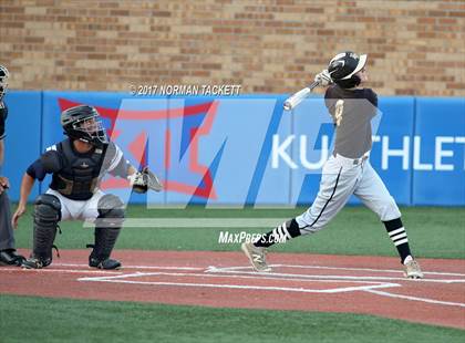 Thumbnail 3 in Blue Valley vs. Manhattan (KSHSAA 6A Final) photogallery.